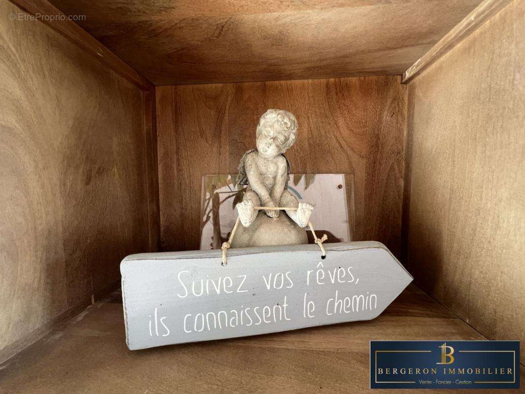 Maison à SAINT-CEZAIRE-SUR-SIAGNE