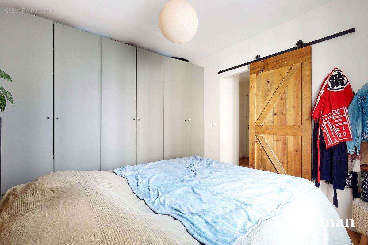 Appartement à PARIS-11E