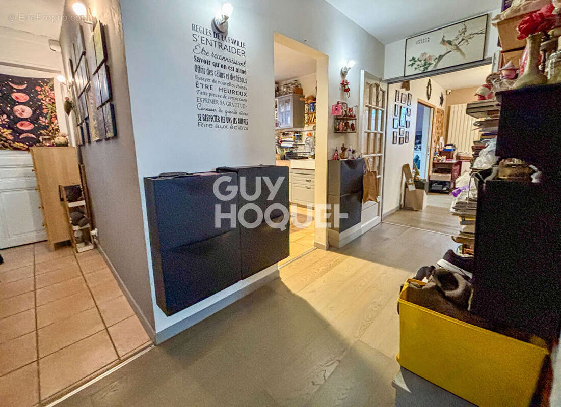 Appartement à CORBEIL-ESSONNES