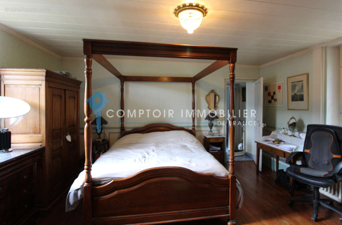 Dpt Eure  (27) proche Vernon maison de charme 225 m2 avec tennis sur terrain de 2300 m2 environ - photo 7