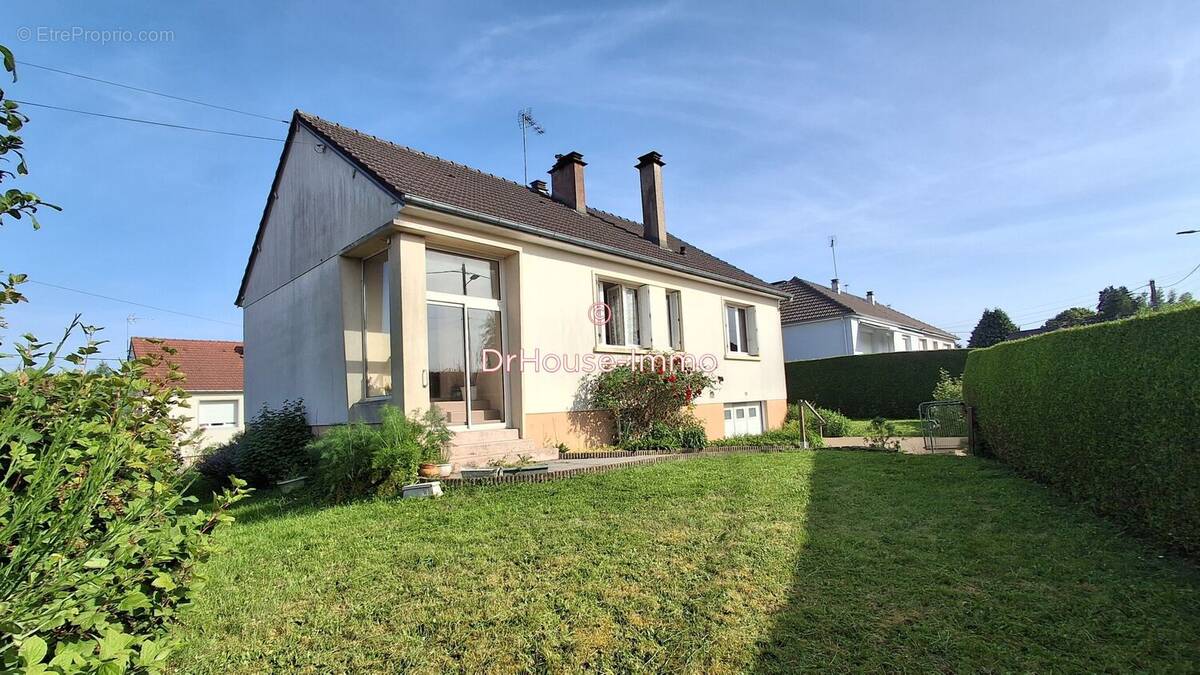Maison à LA FERTE-MACE