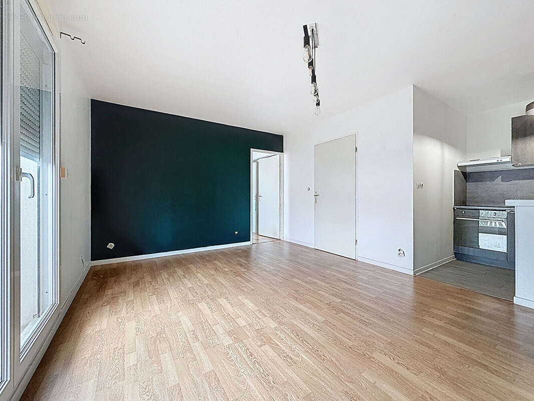 Appartement à MOISSY-CRAMAYEL