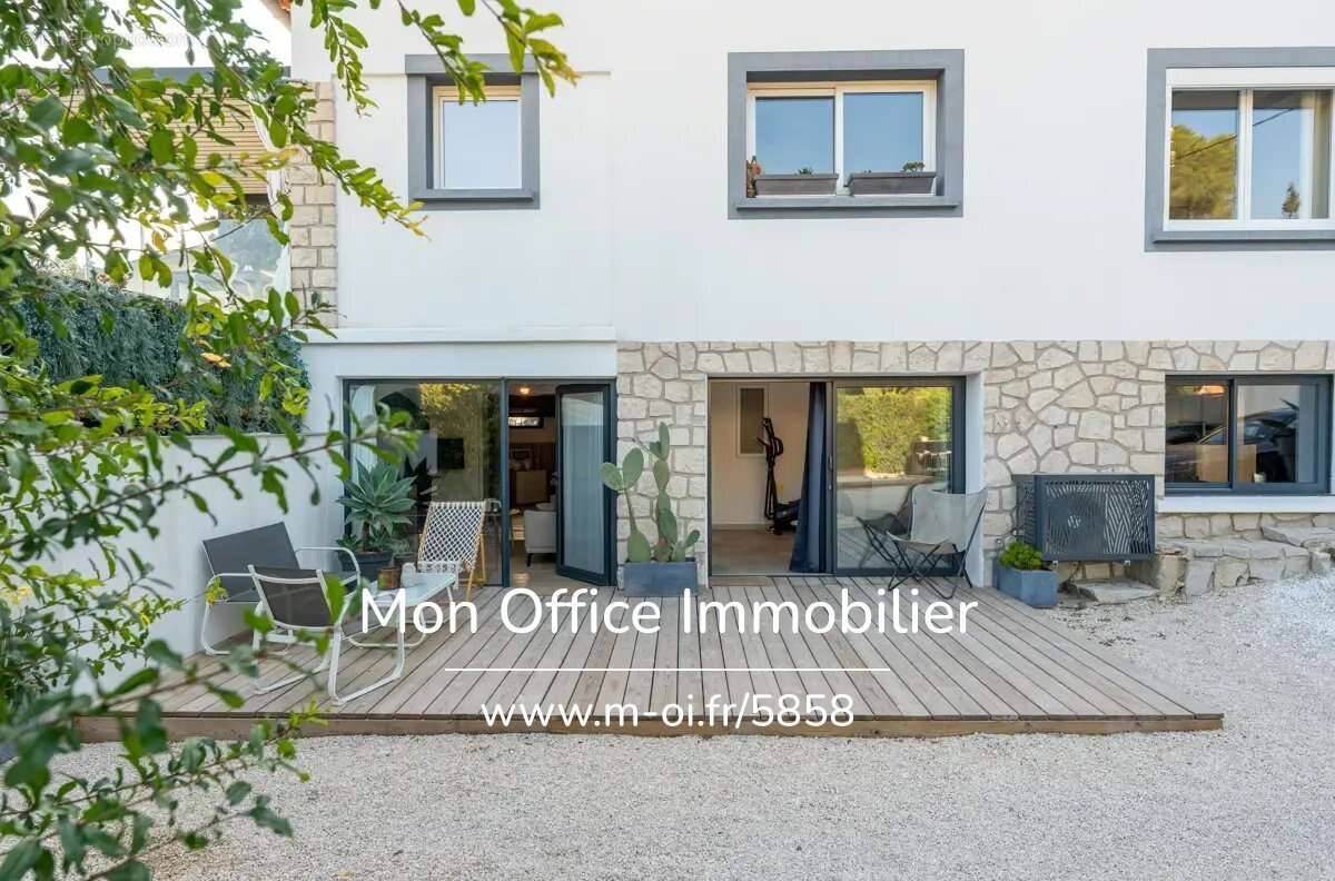 Maison à SAUSSET-LES-PINS