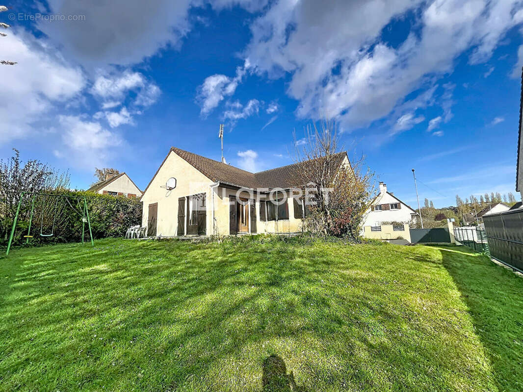 Maison à SAINT-MICHEL-SUR-ORGE