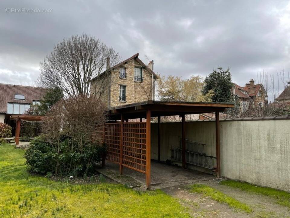 Terrain à ENGHIEN-LES-BAINS