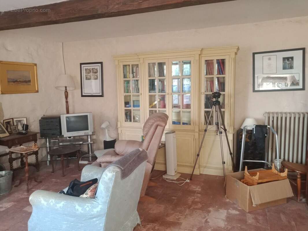 Maison 196 m² à Montvicq  - photo 6