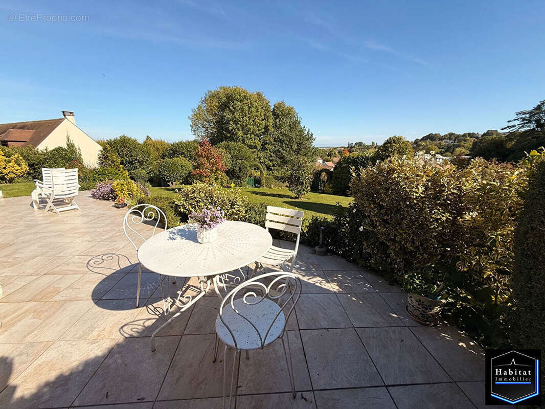 Maison à DAMMARTIN-EN-GOELE