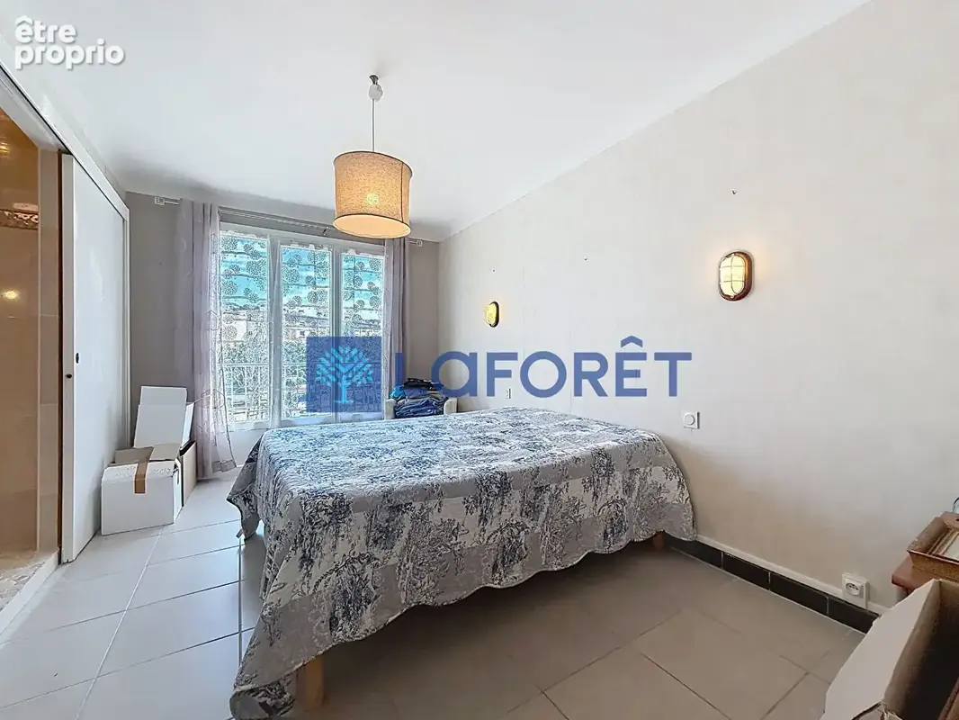 Appartement 3 pièces traversant à vendre à Draguignan, proche écoles et centre-ville - photo 11