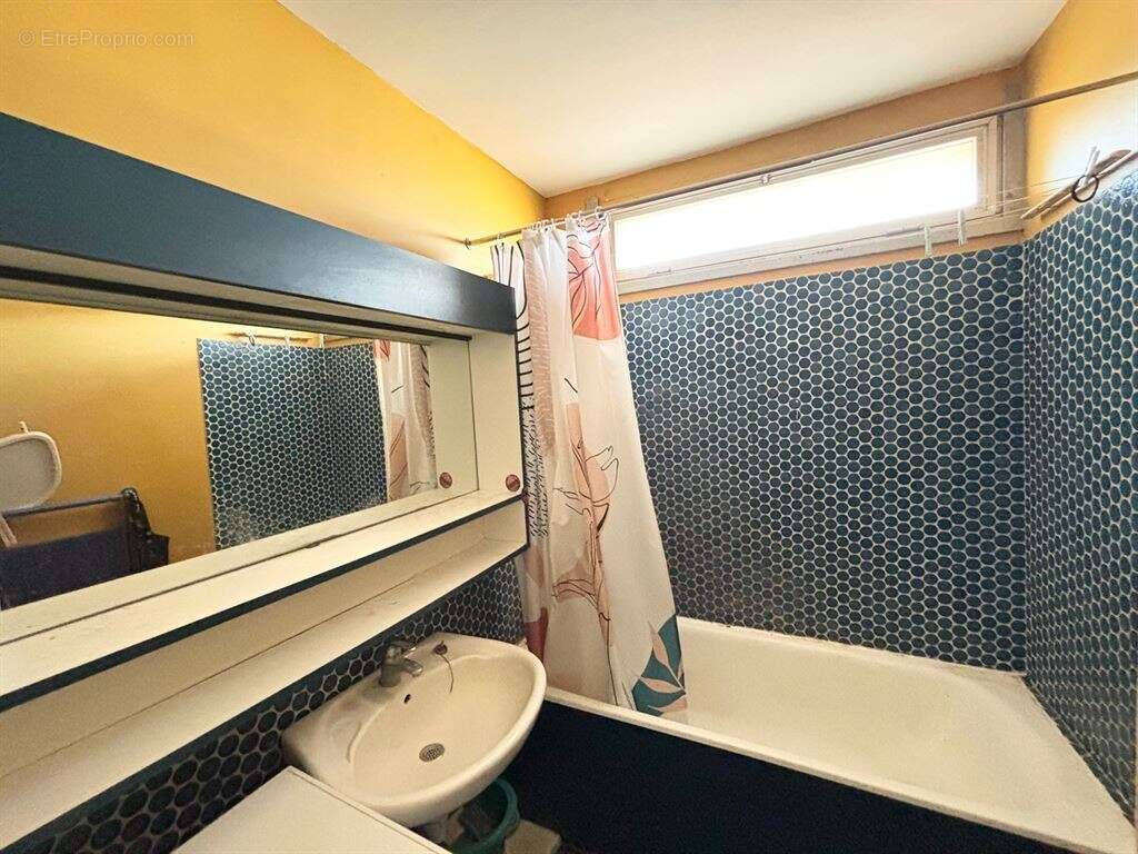 Appartement à PARIS-10E