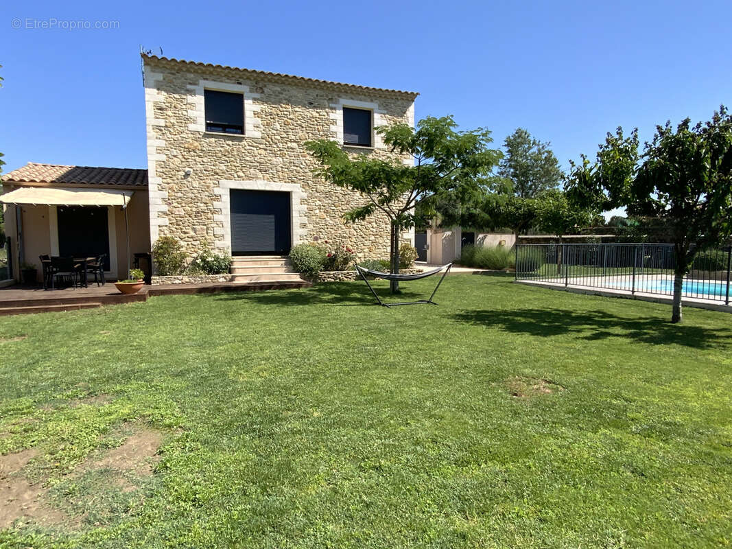 Maison à UZES