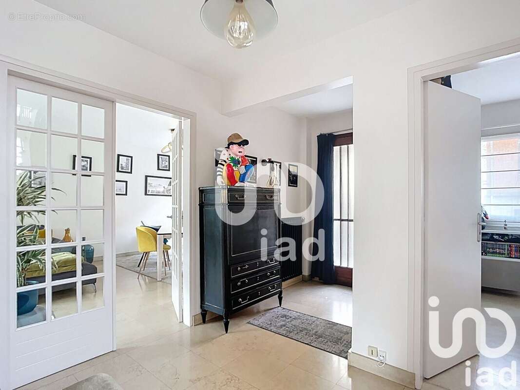 Photo 5 - Maison à SAINT-MAUR-DES-FOSSES