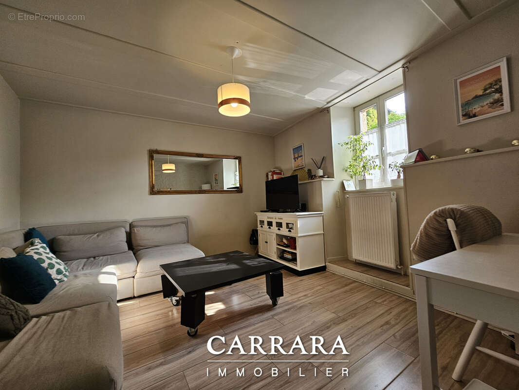 Maison à ROZERIEULLES