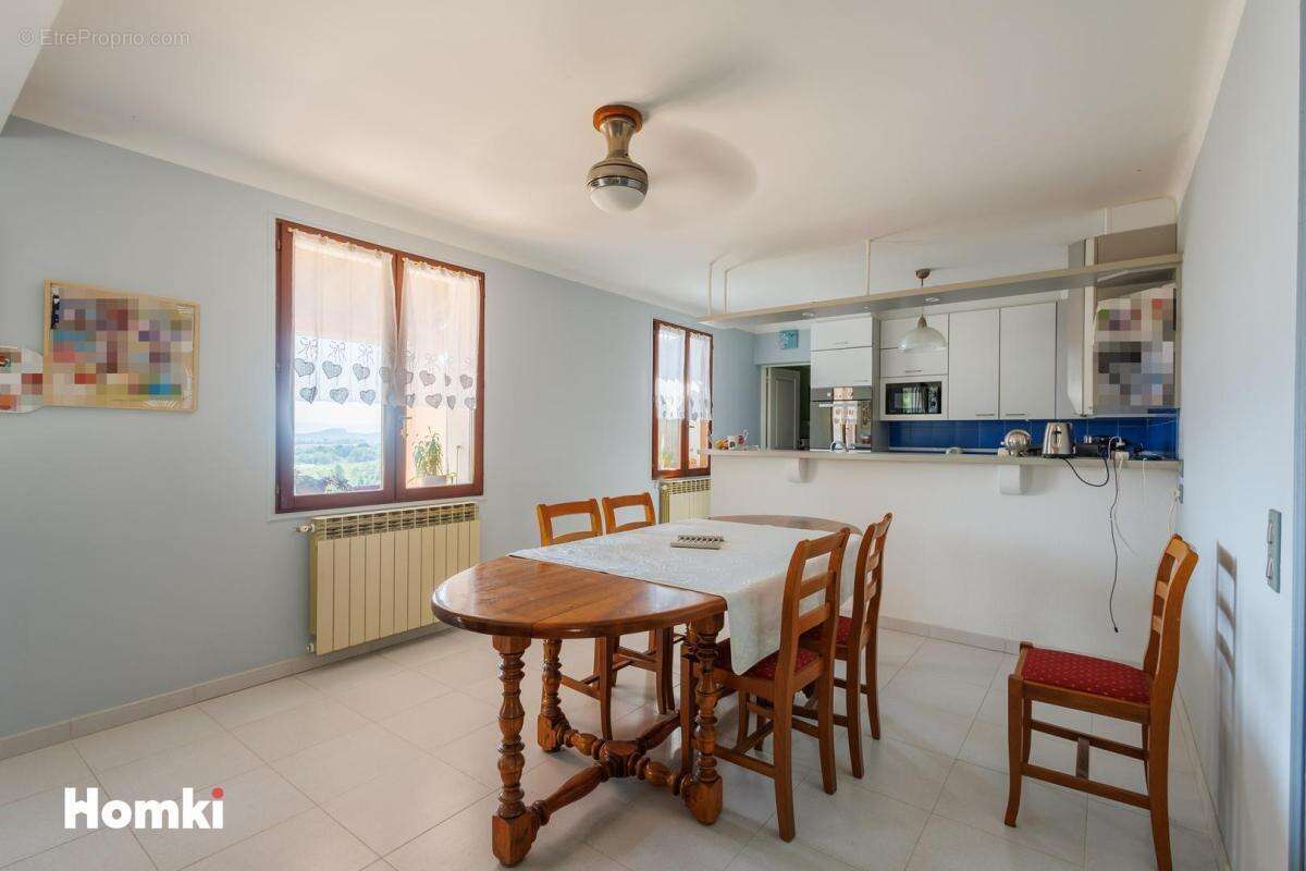Maison/Villa T5 de 148 m2 à Saint-Saturnin-lès-Apt 84490 - photo 8