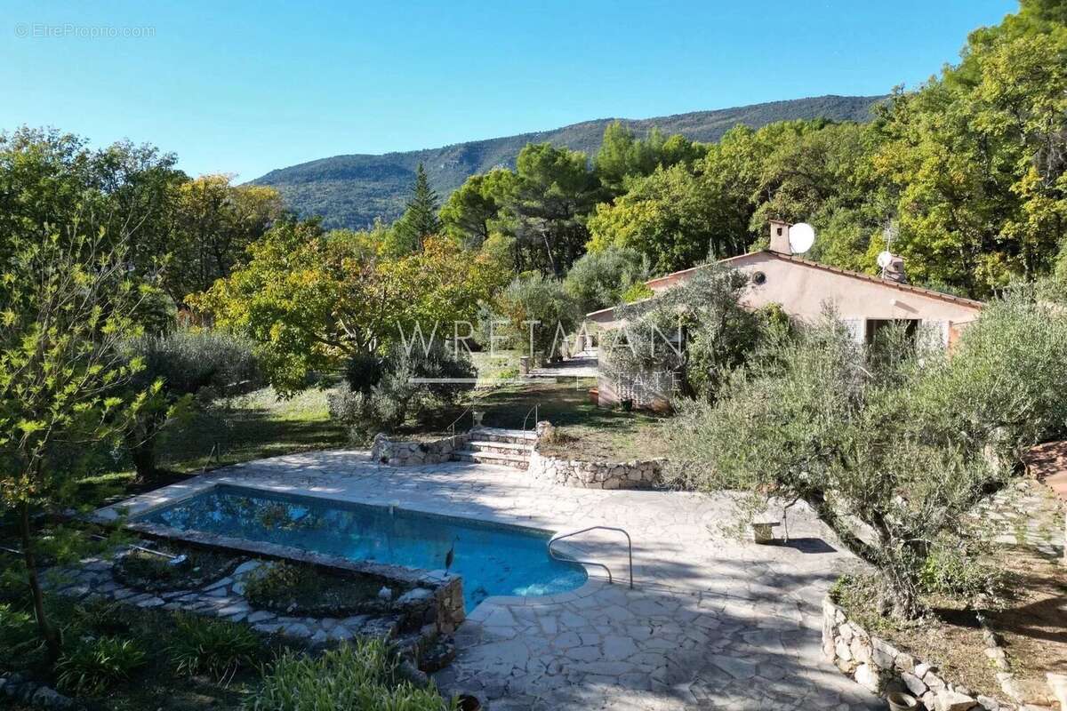 Maison à FAYENCE