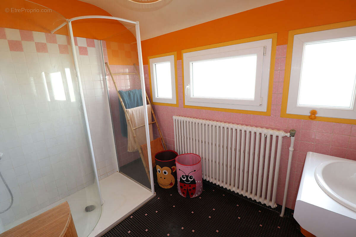 Maison à BLAINVILLE-SUR-ORNE