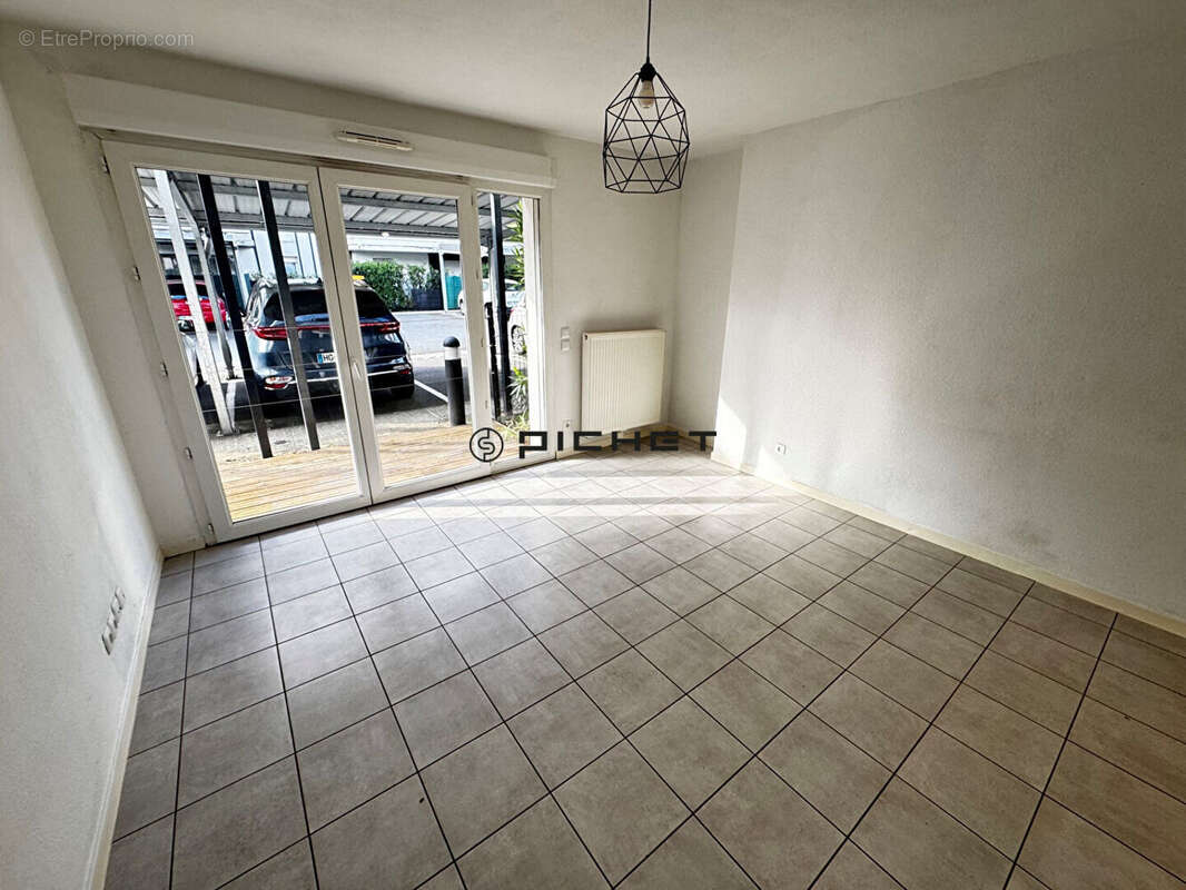 Appartement à LE BOUSCAT