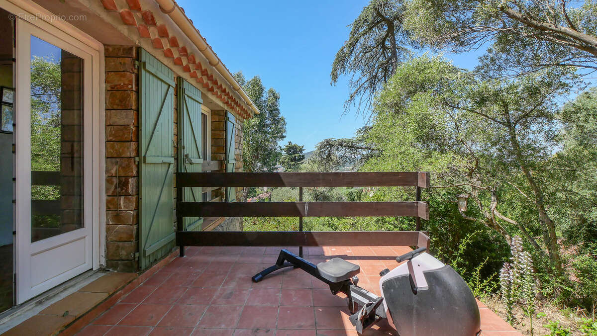 Maison à HYERES