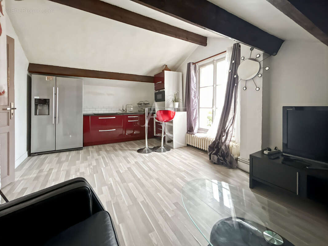 Maison à VITRY-SUR-SEINE