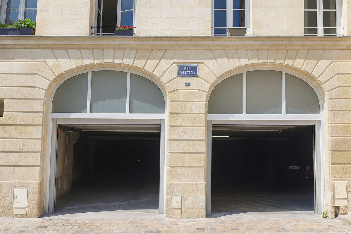 Commerce à BORDEAUX