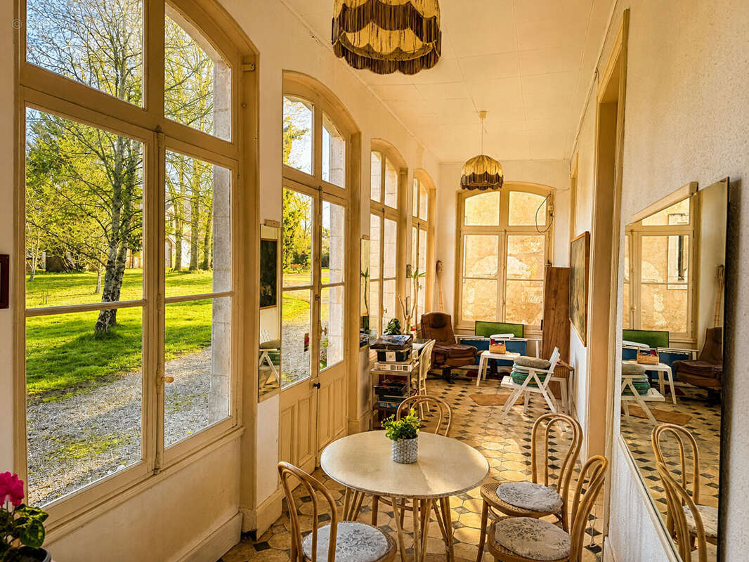 Château  et ses communs  - Tennis et étang- Proche d'Alençon - photo 6