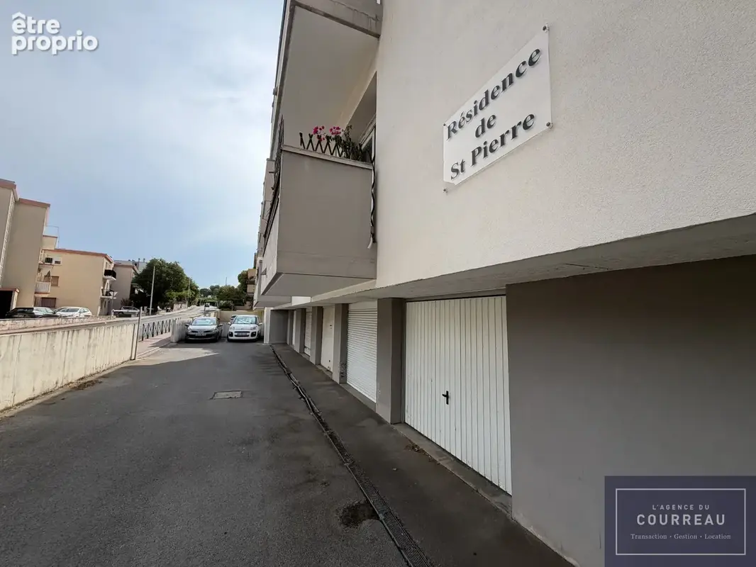 Quartier LEMASSON Grand Garage de 25 m2 avec un point d'eau - photo 5