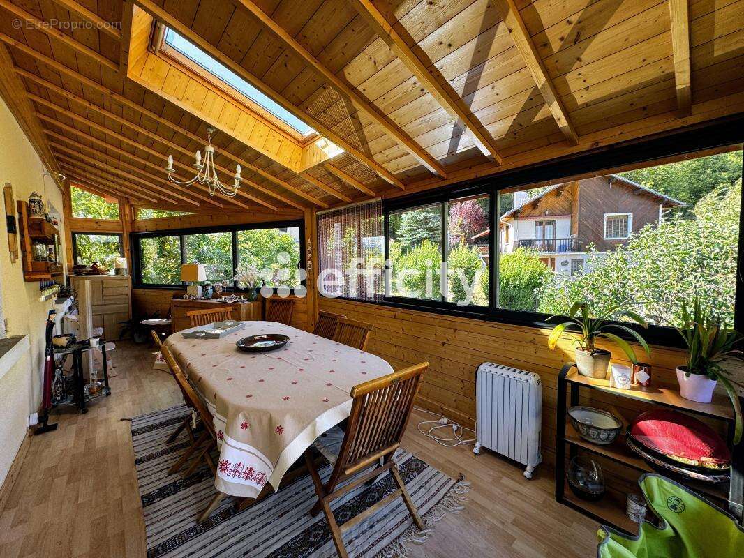 Maison 180 m² à Saint-Firmin  - photo 10