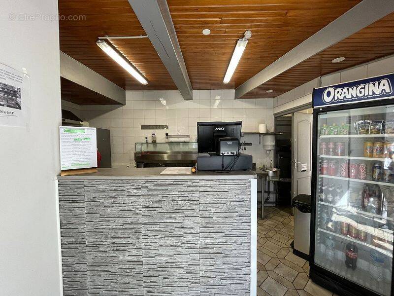 Commerce à MAUREILLAS-LAS-ILLAS