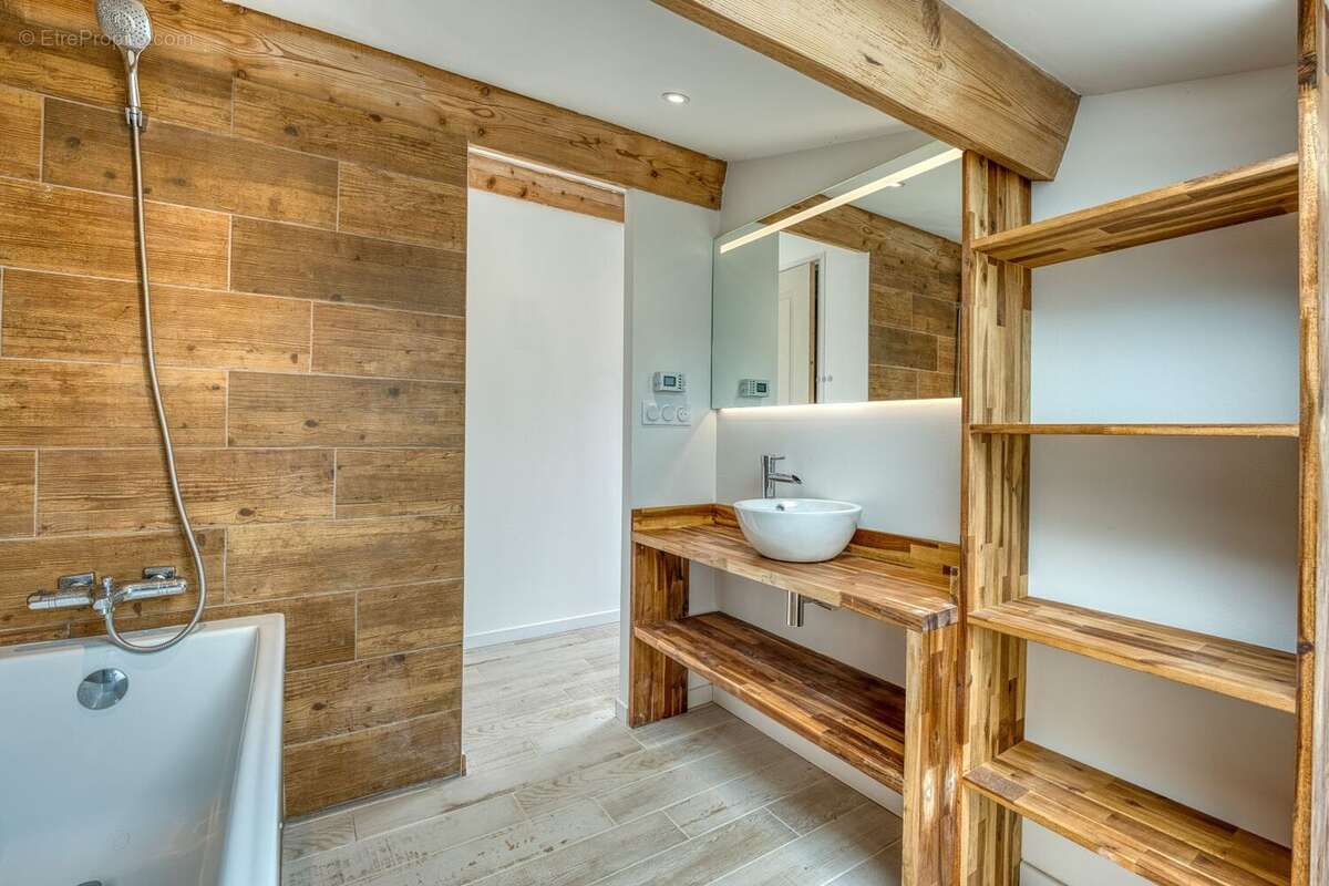 Saint-hilaire-de-riez -- maison balnéaire de 170 m2 utiles -- studio independant -- plages - photo 9