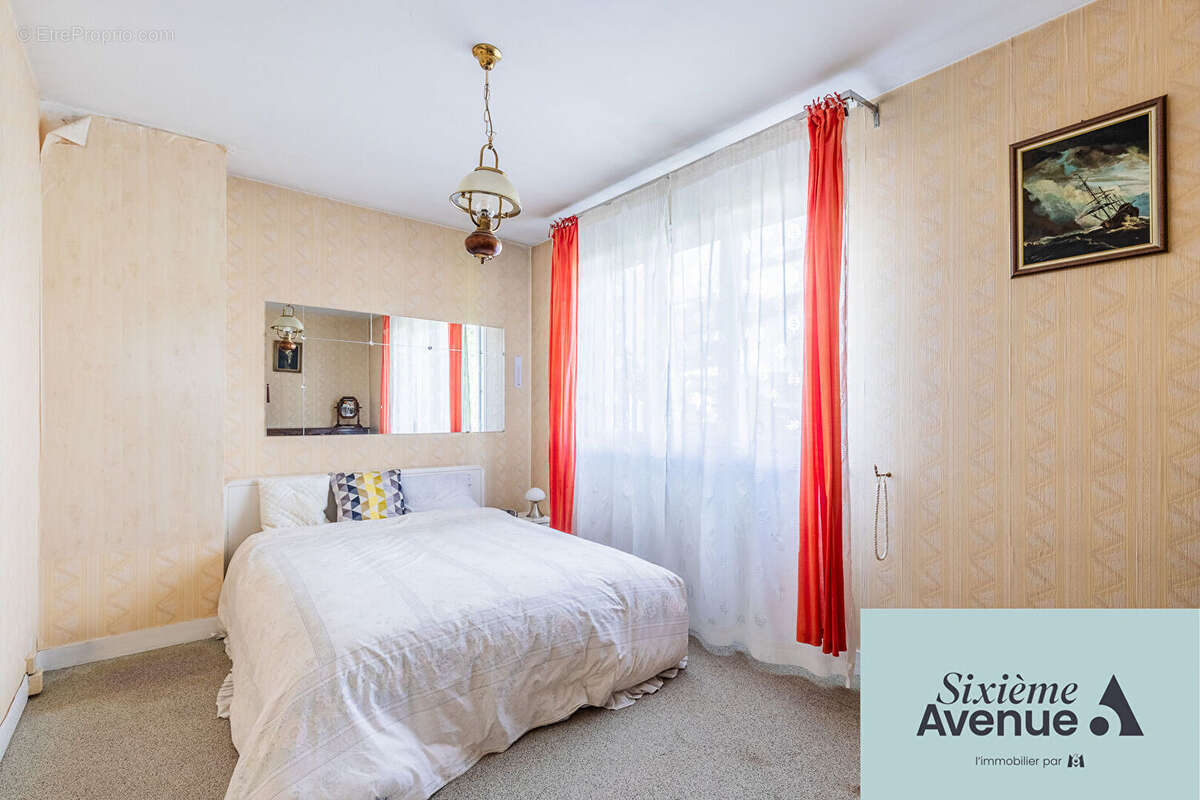 Maison à CHILLY-MAZARIN