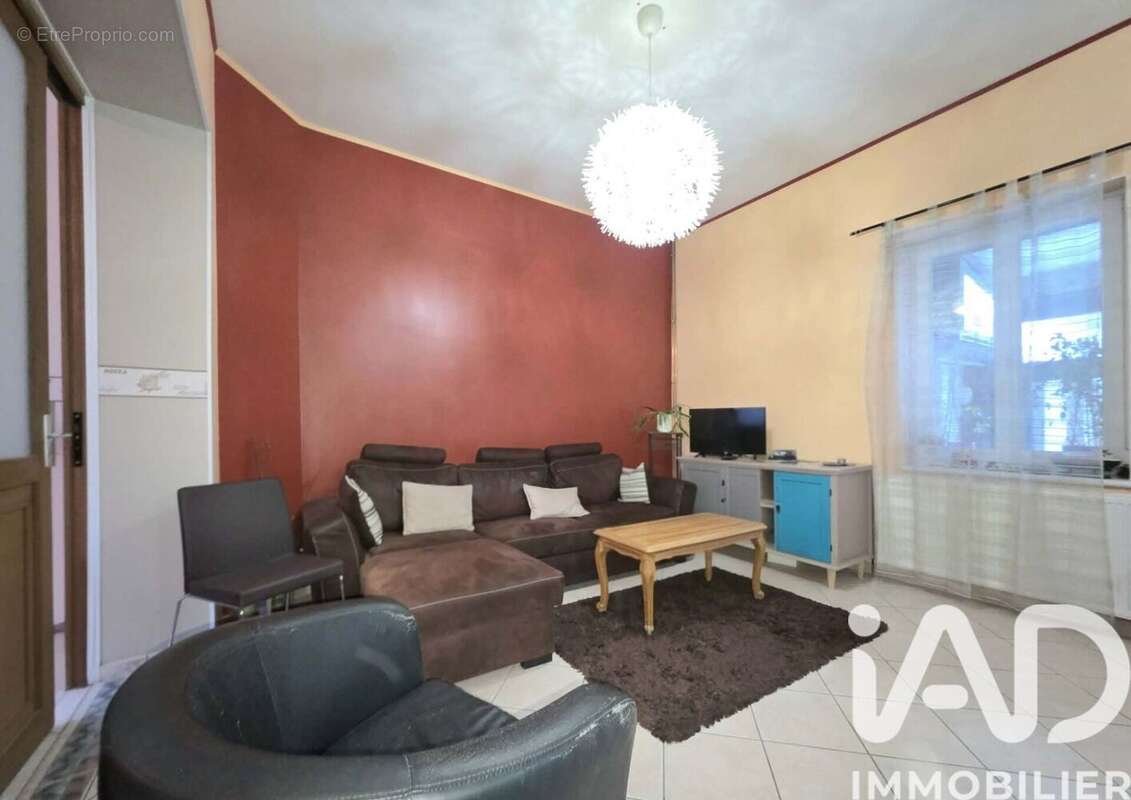 Photo 2 - Maison à AVESNES-SUR-HELPE