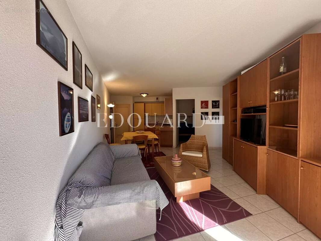 Appartement à ROQUEBRUNE-CAP-MARTIN