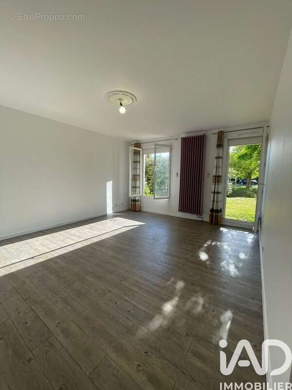 Photo 2 - Appartement à LE MEE-SUR-SEINE
