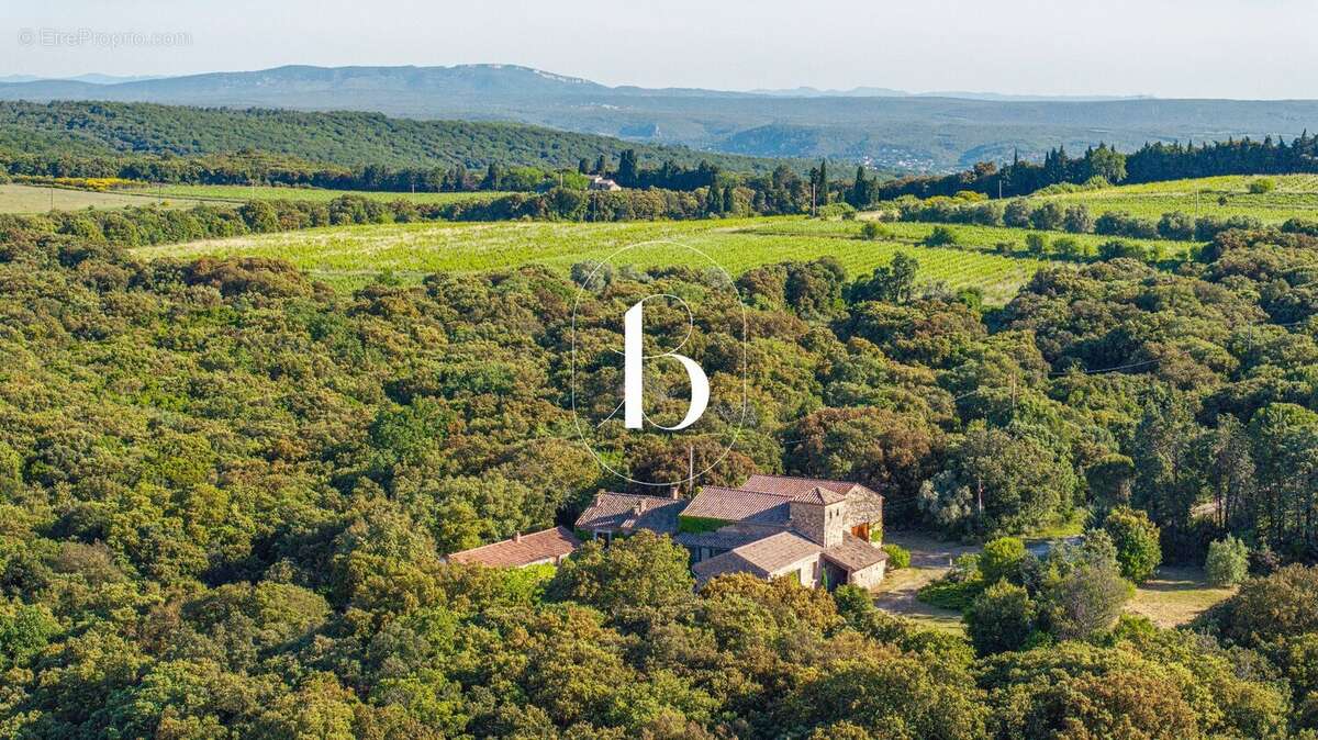 Maison à GOUDARGUES