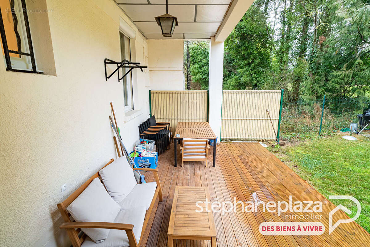 Appartement à CEYZERIAT