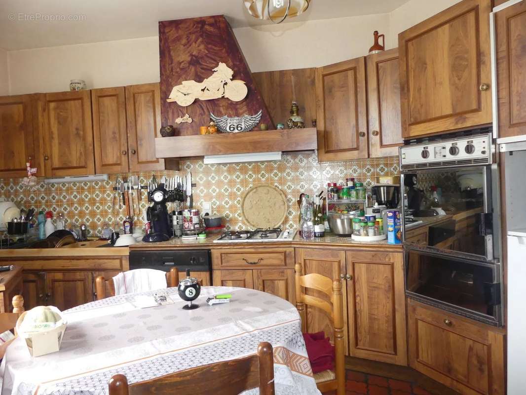 Maison à LE CREUSOT