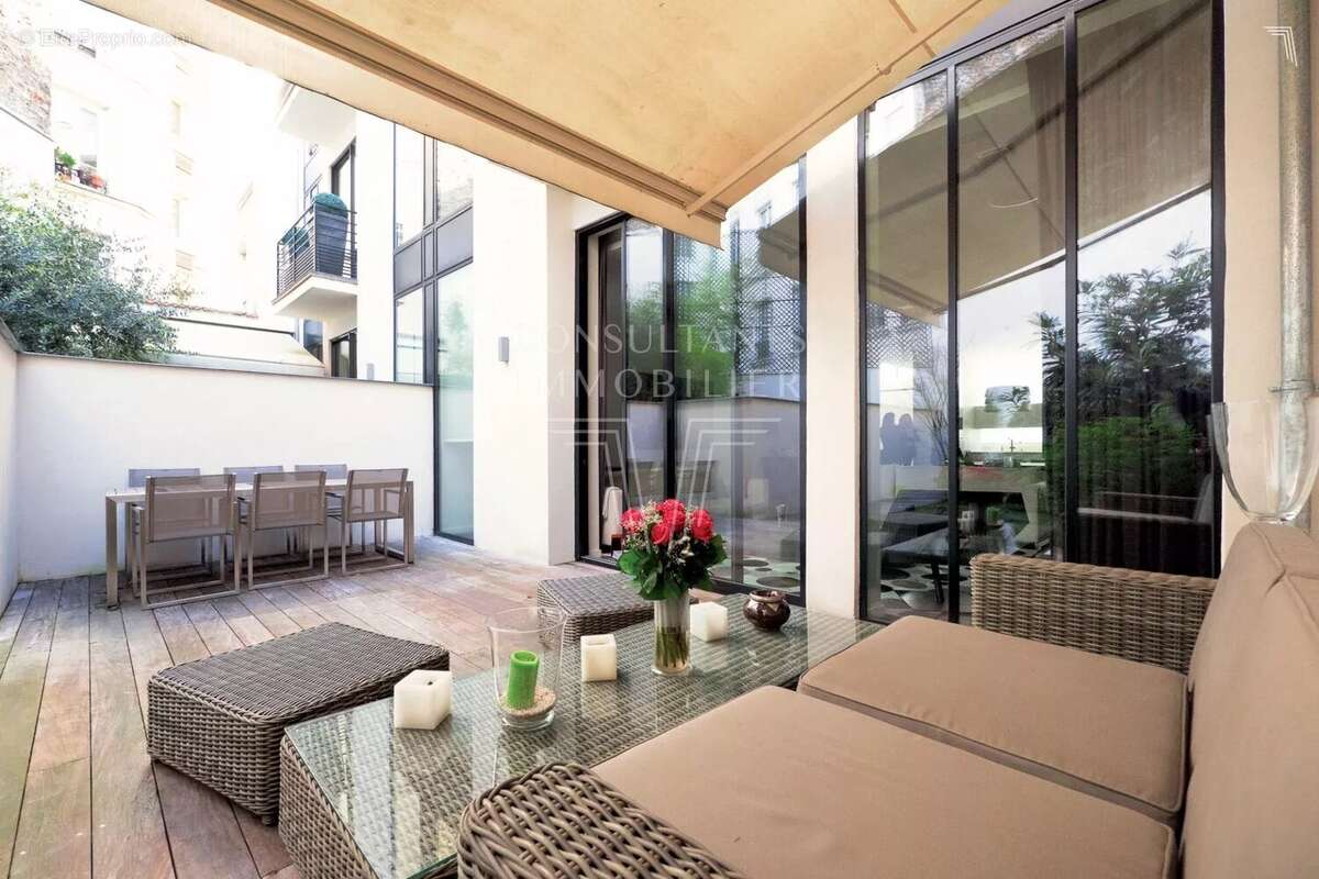 Maison à PARIS-16E
