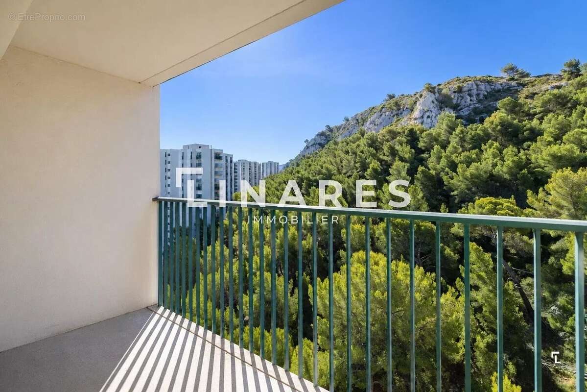 Appartement à MARSEILLE-8E