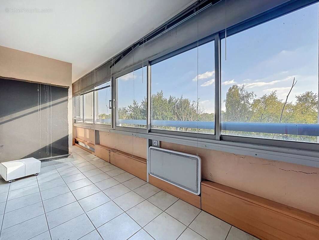 Appartement à ELANCOURT