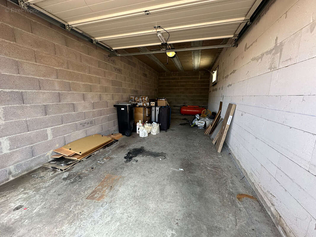 Appartement à COURCELLES-SUR-NIED