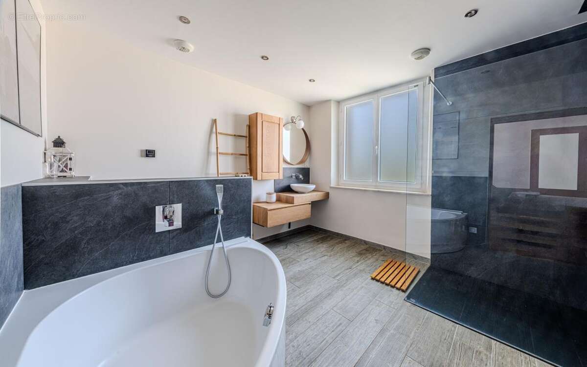 Maison à ESSEY-LES-NANCY