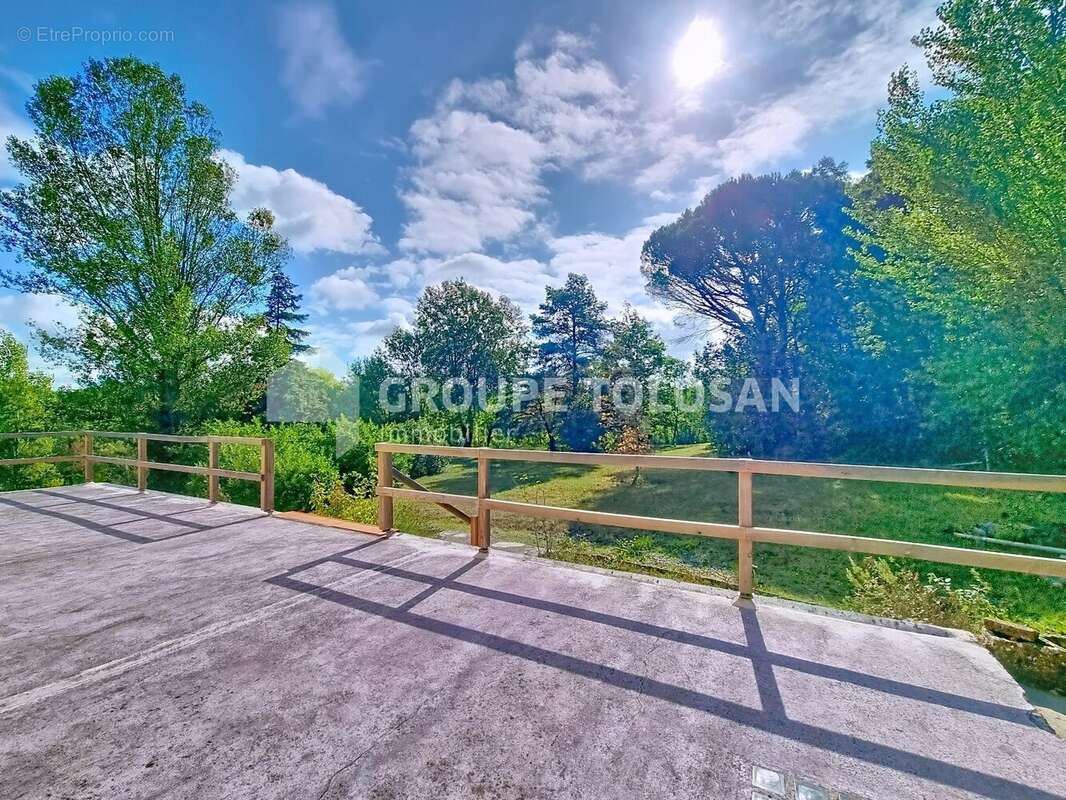 Maison à LEVIGNAC