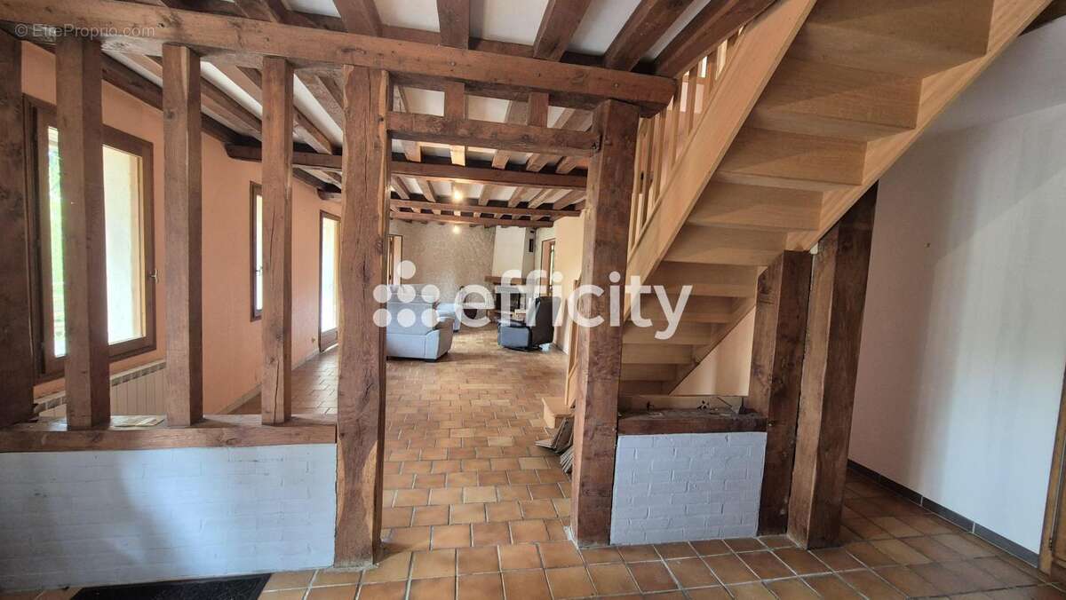 Maison 207 m² à Mandeville-En-Bessin  - photo 15