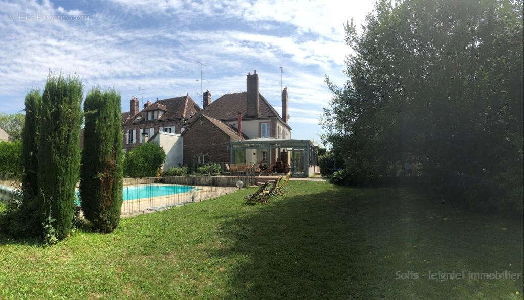 Maison de caractere et sa piscine - photo 18
