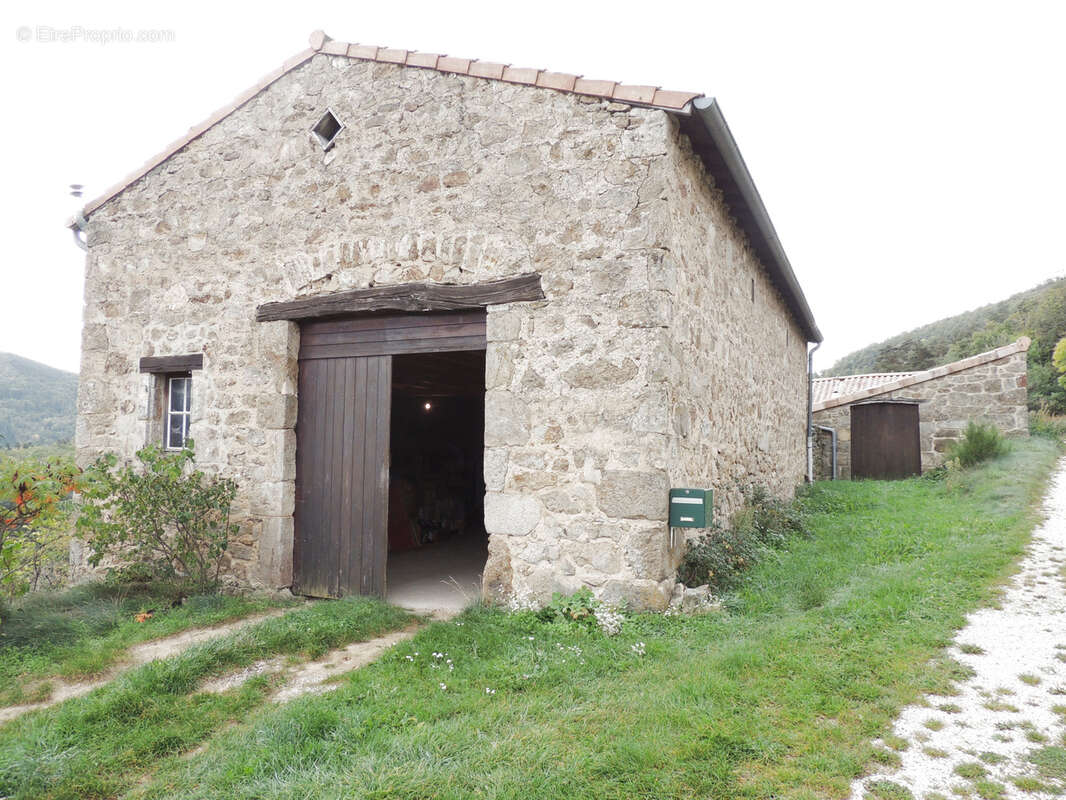 Maison à BOZAS