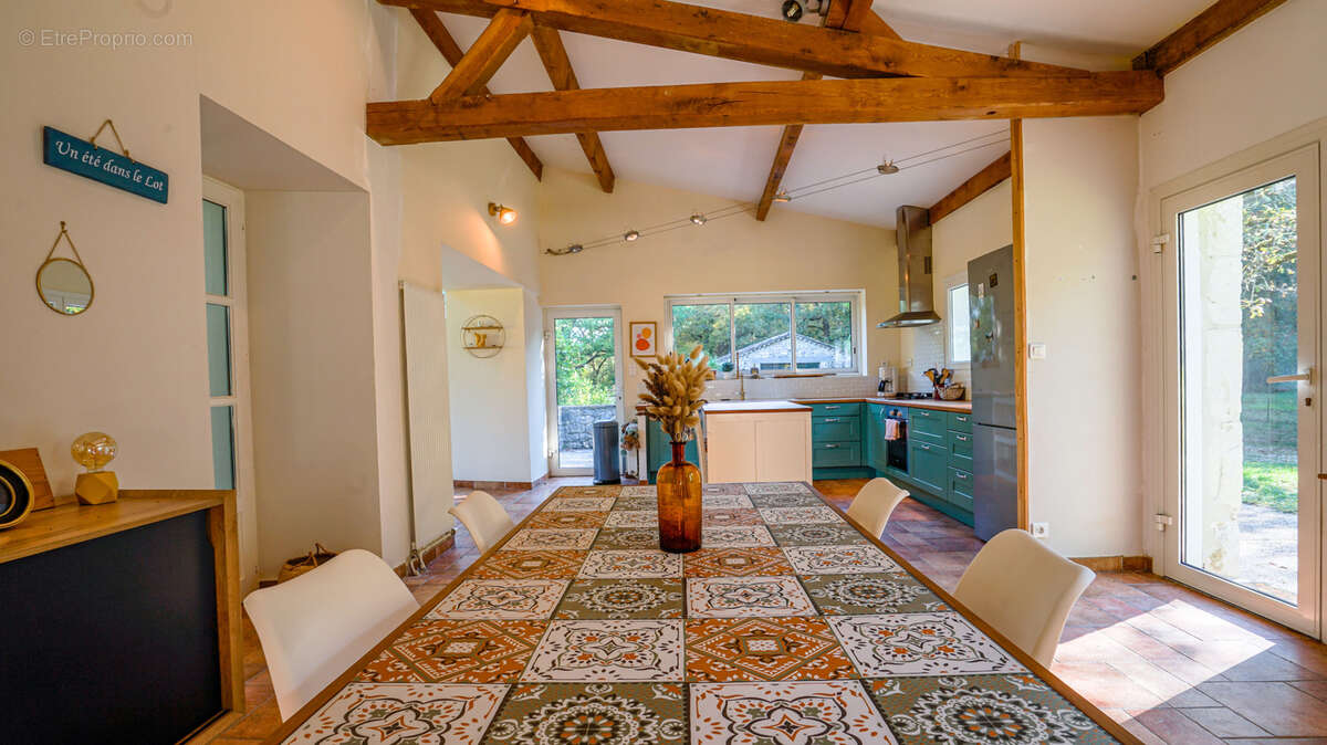 Maison à BAGAT-EN-QUERCY