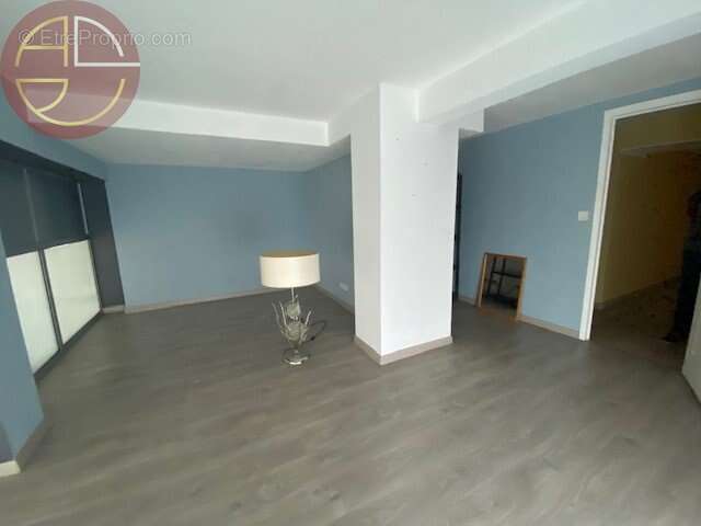 Commerce à COLOMIERS