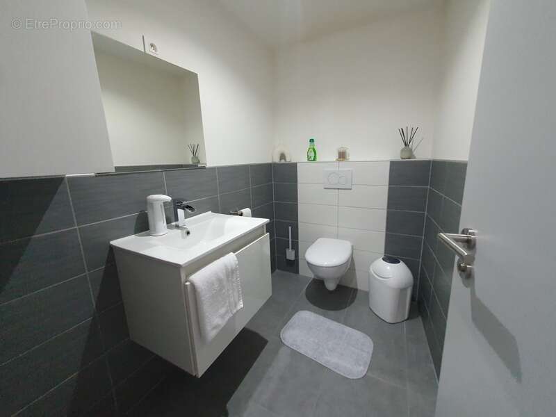 Maison 8 pièces avec deux logements à vendre au centre de MARMOUTIER (67440) - photo 12