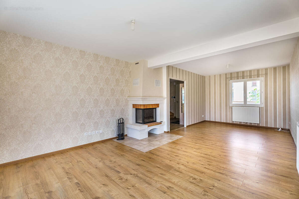 Maison à PERRIGNY-LES-DIJON