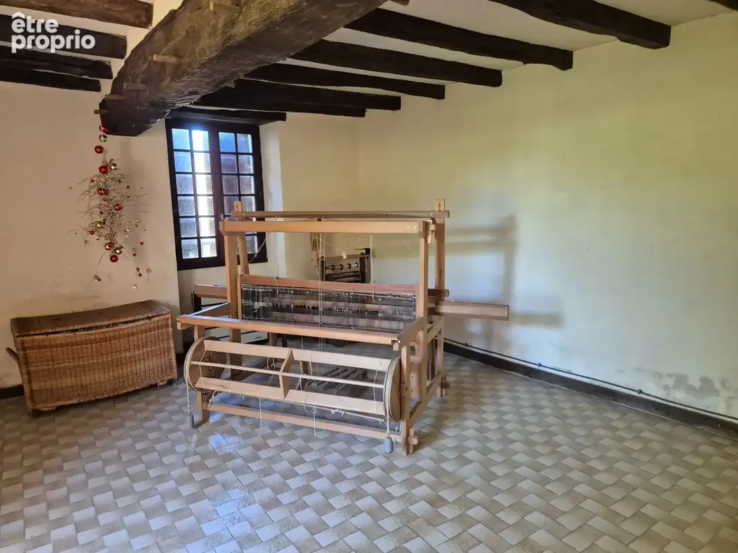 Corps de Ferme de 340 m2, avec plusieurs maisons indépendantes et 200 m2 de dépendances - photo 99