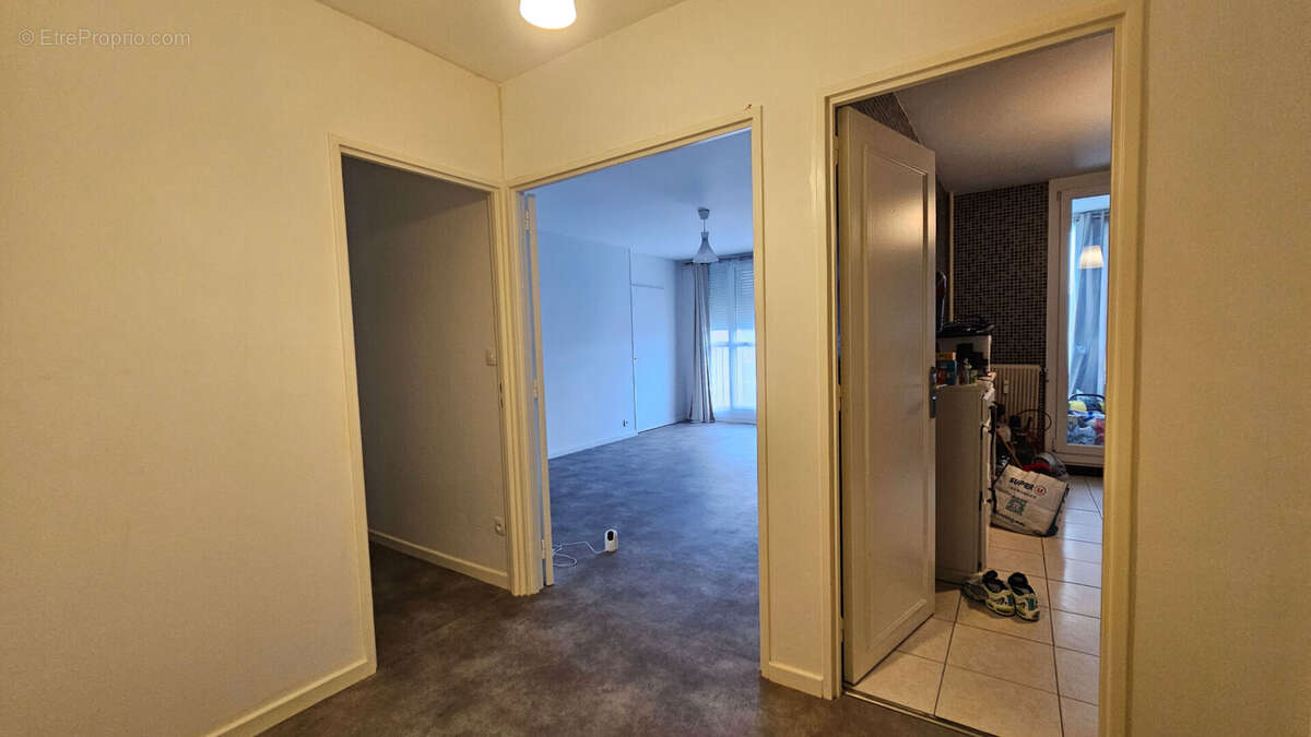 Appartement à CHENOVE